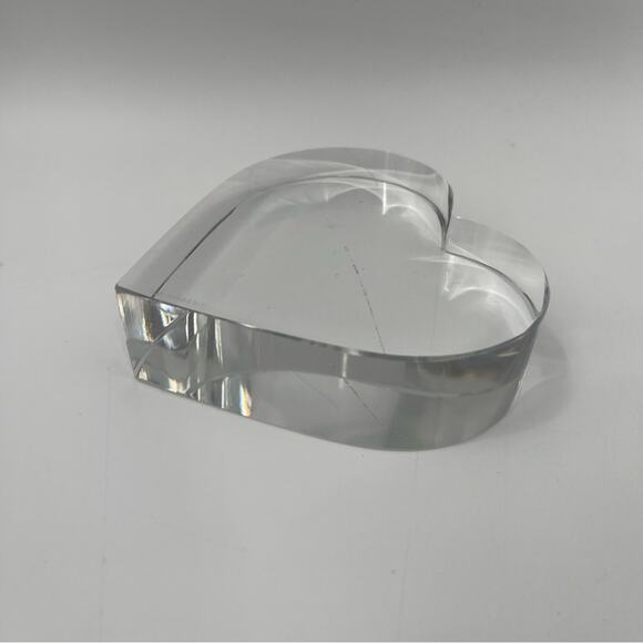 TIFFANY & CO Paperweight Crystal Heart Shaped Authentic with Scratches Luxury - Picture 10 of 12